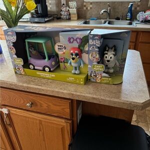 Bluey toy bundle